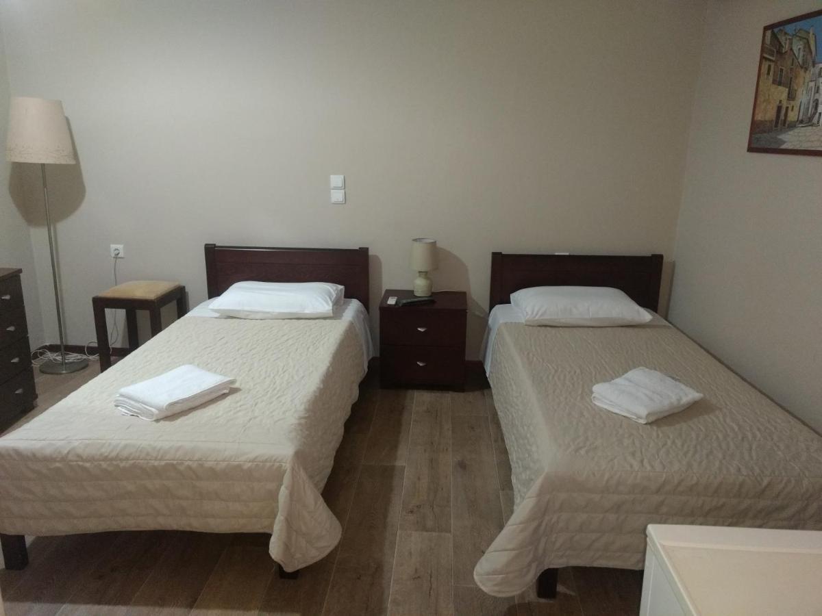 Hotel Διεθνές Zacharo Ngoại thất bức ảnh